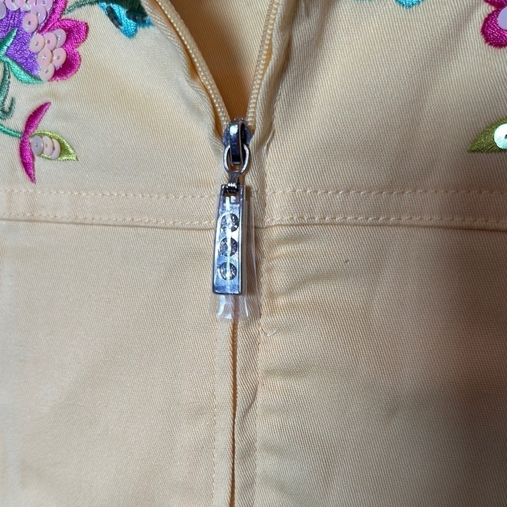 Quaker Factory Embroidered Yellow Jacket - Picture 7 of 8
